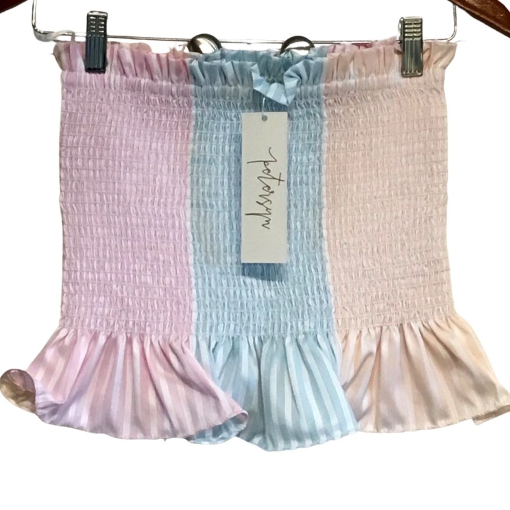 Petersyn Smocked Tank Top - Picture 3 of 4